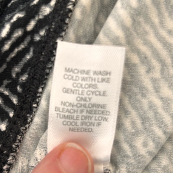 J. Jill Wearever Smooth Fit XL Petite Pants - Picture 7 of 8